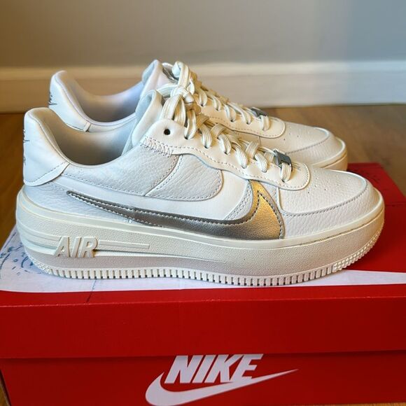 Nike Air Force 1 Platform Womens DJ9946-101 - Picture 2 of 7